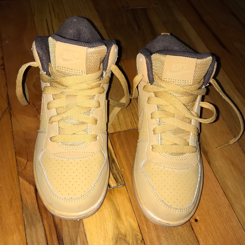 Kids Nike Suede Midtops